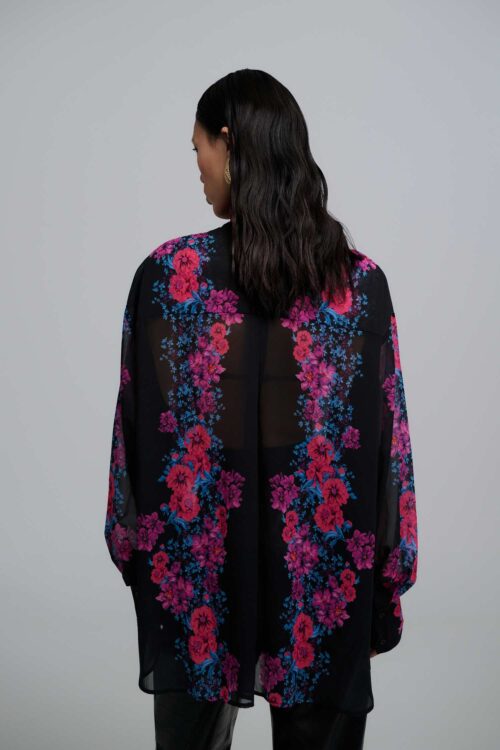 Iraida Brea Oversized Shirt - Image 2