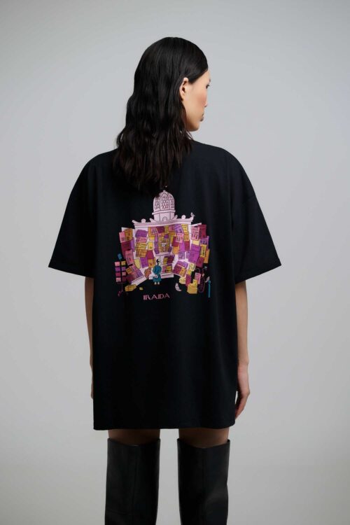 Iraida Maven Oversized T-shirt - Image 1