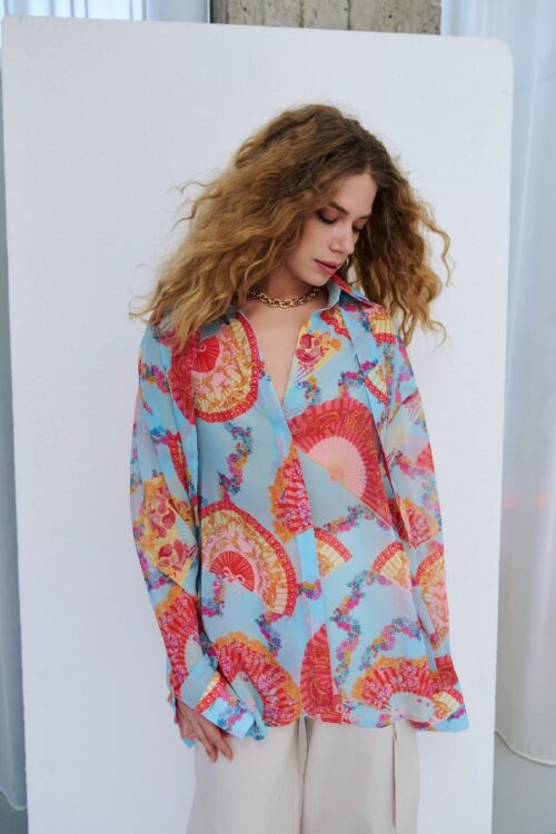 Iraida Leya oversized shirt - Image 2